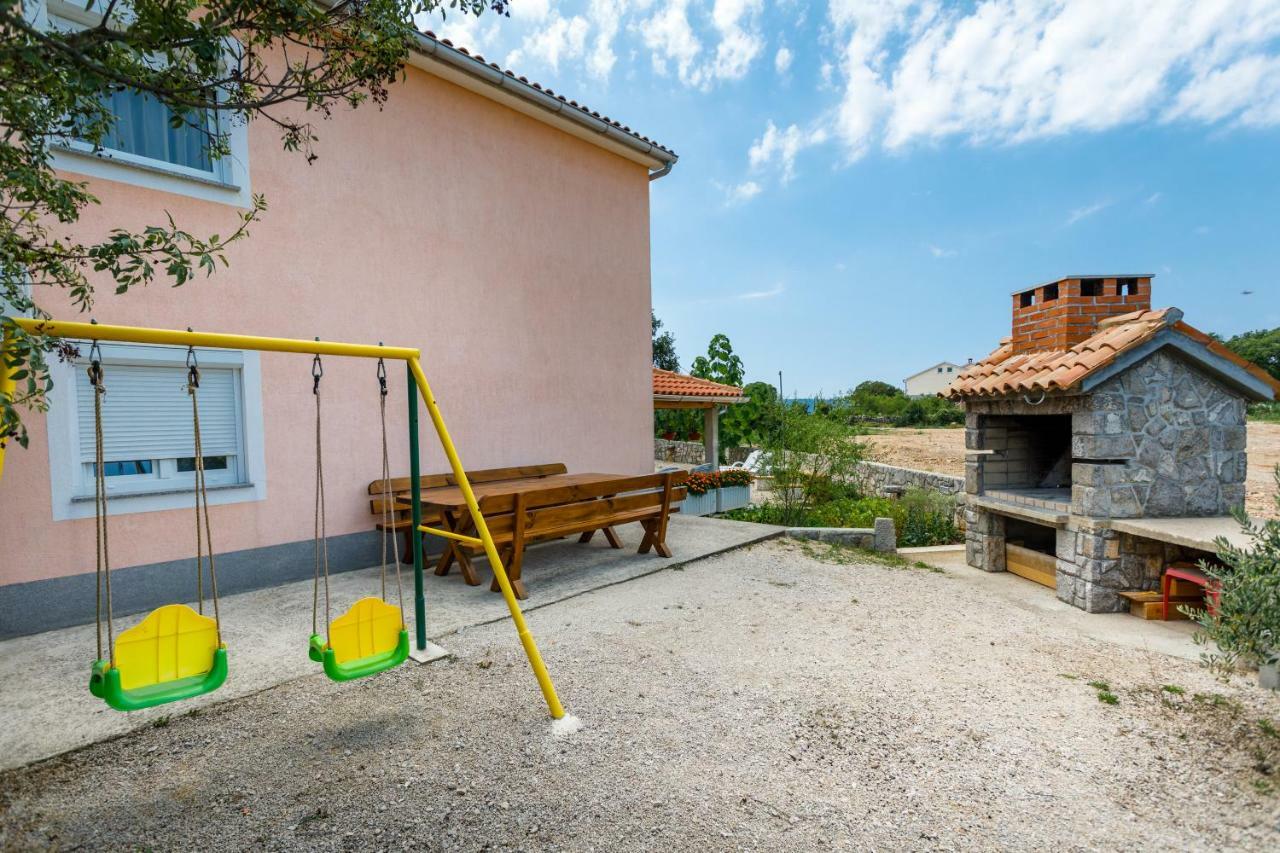 Apartman Dobrila Vrh  Bagian luar foto
