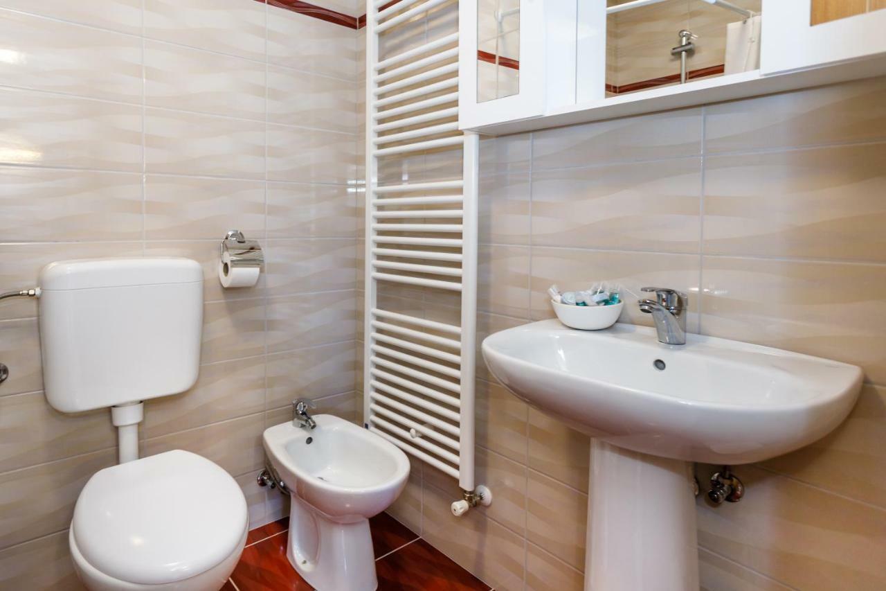 Apartman Dobrila Vrh  Bagian luar foto